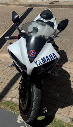YAMAHA YZF R1 